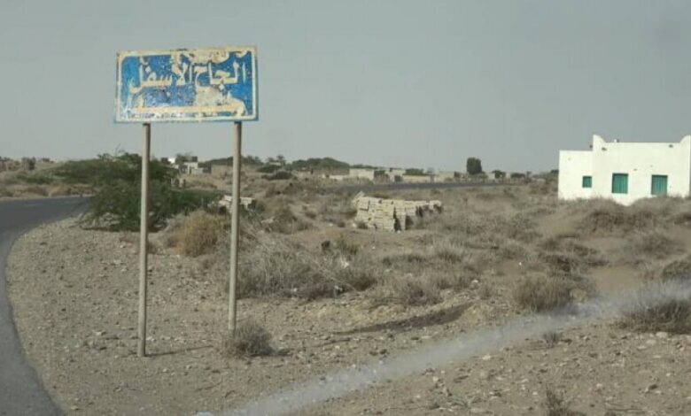 مليشيات الحوثي تفتح نيران أسلحتها المتوسطة على القرى السكنية في منطقة الجاح