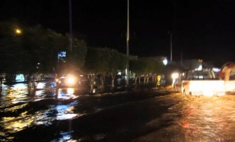 أمطار غزيرة بصنعاء وتضرر عدد من المنازل.. وغياب أي دور للالتفات لمعاناة المواطنين