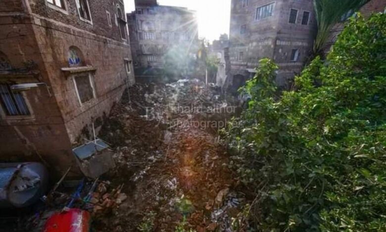 انهيار منزل الشاعر الكبير البردوني في صنعاء القديمة