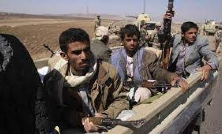 الحديدة..مليشيا الحوثي يطلقون سجناء مقابل القتال في صفوفها