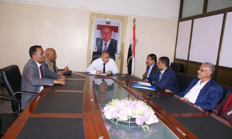 وكيل أول محافظة تعز يلتقي رئيس العلاقات العامة للجالية اليمنية بمكة المكرمة