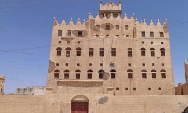 "قصر ذيبان" اليمني.. أنهكته الأمطار ووعود الترميم