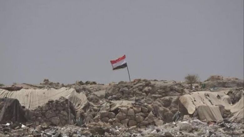 مأرب:  الحوثيون يسيطرون على مواقع للجيش بمحيط بجبل هيلان
