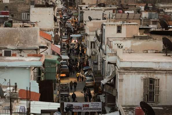 مهرجان عودة المدارس في تعز... متطوعون يعيدون الأمل للمحرومين من التعليم