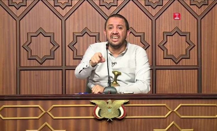 العماد مهاجماً احمد سيف حاشد: سنوات طويلة انشغلت فيها بقصص جريدتك الإباحية