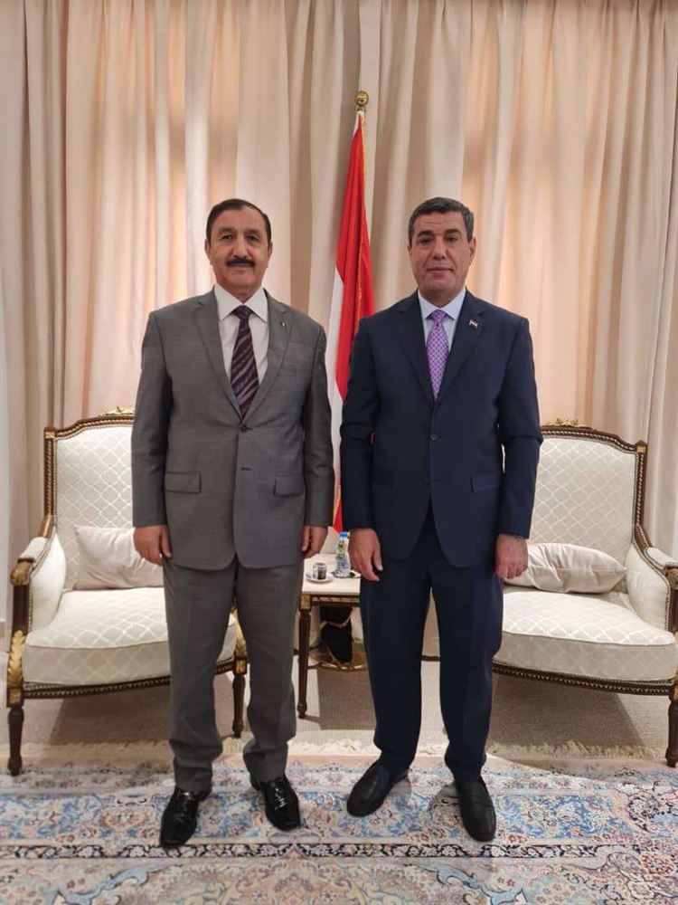 سفيرا اليمن والجزائر في قطر يبحثان التنسيق المشترك لخدمة البلدين