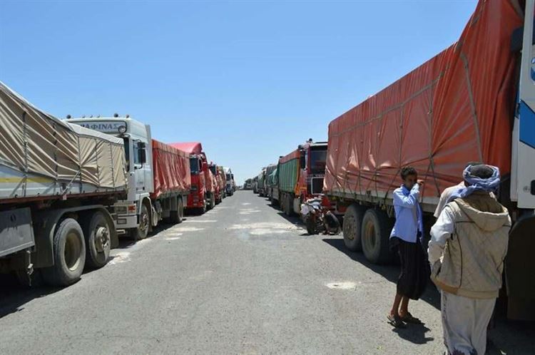 جماعة الحوثي تتخذ إجراءات جديدة ضد شاحنات النقل الثقيل