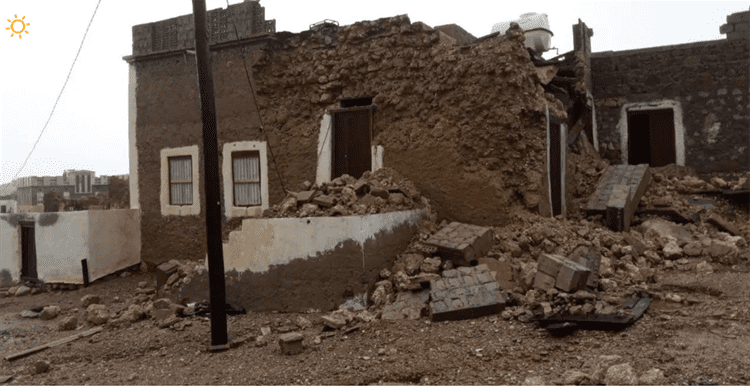 صور تُظهر أضرار واسعة بمديرية حصوين بالمهرة إثر إعصار تيج