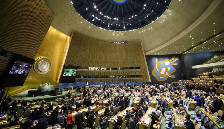 الجمعية العامة للأمم المتحدة تعتمد قرارًا عربيًا لهدنة إنسانية في غ-زة