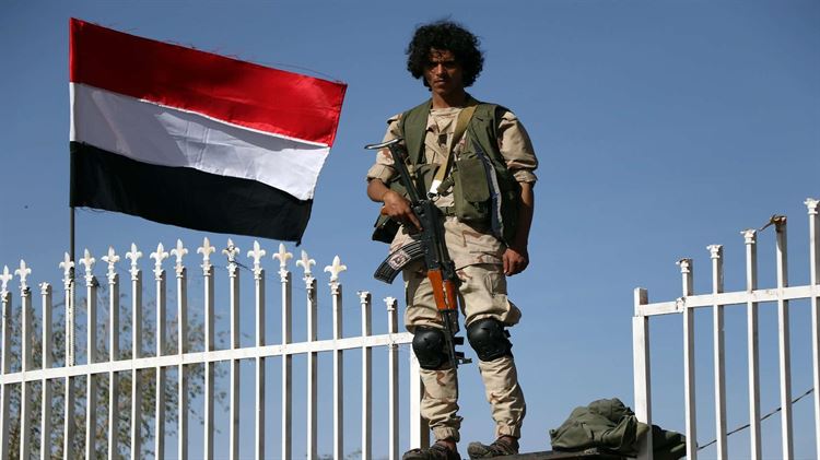 صحيفة إماراتية: جهود تحقيق السلام في اليمن لم تثمر عن نتائج واضحة.. وهؤلاء هم السبب!