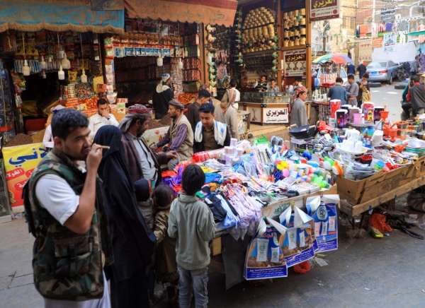 الصين تعزز حضورها في أسواق اليمن وسط مقاطعة سلع أميركا... ممر نحو طريق الحرير