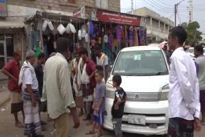 مكتب النقل بمحافظة أبين ينفذ حملة ميدانية بنقل فرزة شقرة إلى موقعها السابق وسط مدينة زنجبار