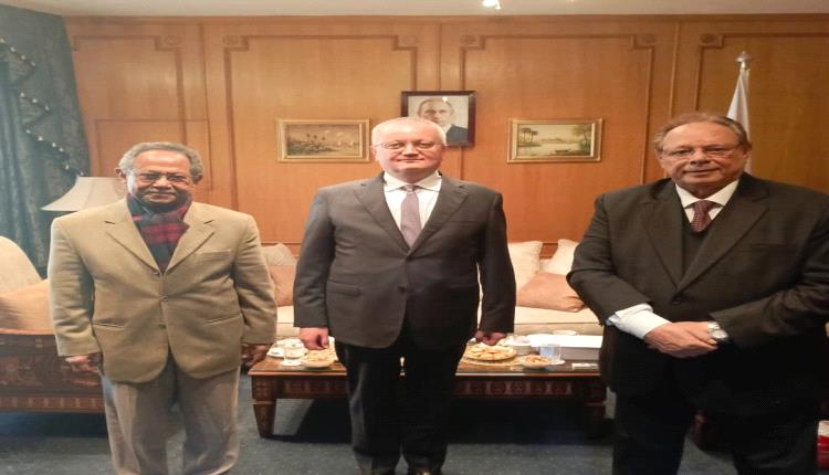الرئيس علي ناصر يلتقي بسفير جمهورية روسيا الاتحادية لدى مصر