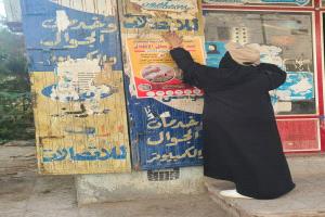 عدن .. بدء حملة توعوية وإرشادية مرافقة لحملة التحصين ضد شلل الاطفال بالمنصورة