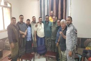 جلسة مصالحة بين مدير امن عدن والإعلامي صالح العبيدي