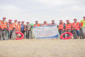 جمعية غواصي حضرموت تدشن عملها التطوعي في موسم البلدة لإنقاذ مرتادي الشواطئ (صور)