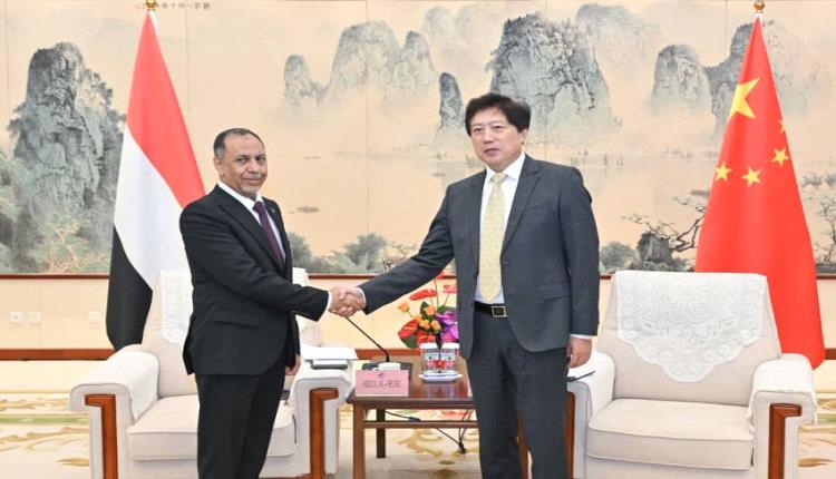 وزير الصناعة يبحث مع المجلس الصيني تعزيز العلاقات التجارية بين البلدين
