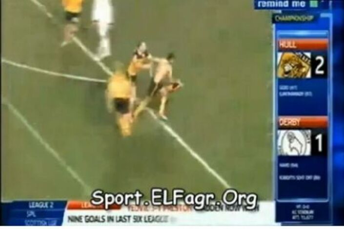 لاعب مصري احتفل عارياً فسخر منه انجليزيون (فيديو)