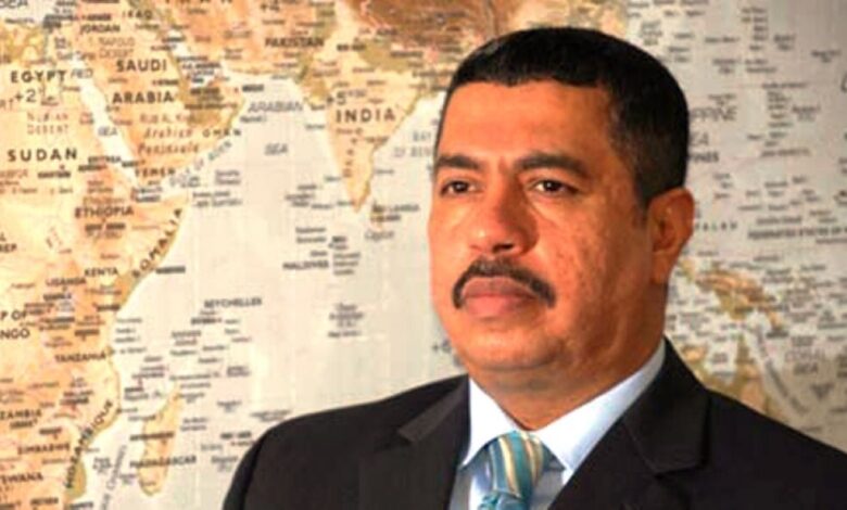 نص استقالة خالد محفوظ بحاح من منصبه كرئيس للحكومة اليمنية