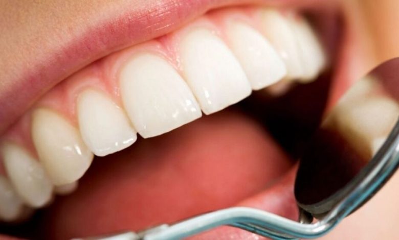 دراسة: بكتيريا الفم قد تزيد من خطر الإصابة بسرطان المريء