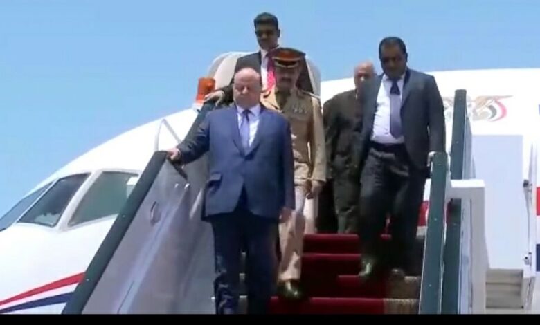 عاجل : الرئيس عبدربه منصور هادي يقطع زيارته الى مصر ويقرر العودة فورا الى الرياض (معدّل)