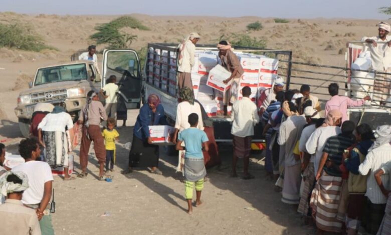 في يوم واحد.. "الهلال" يقدم مساعدات إغاثية لأكثر من 10 ألف  مواطناً يمنياً في الساحل الغربي