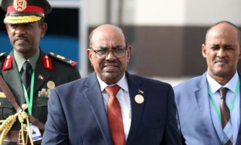 السودان يعلن حكومة جديدة ويبقي على الطاقم القديم