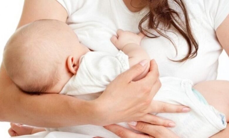 الرضاعة الطبيعية تساعد في اكتمال نمو دماغ الأطفال الخدج