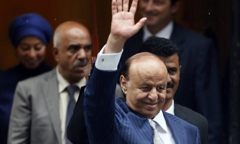عاجل .. الرئيس هادي يُعلق على استقالة وزير الخارجية