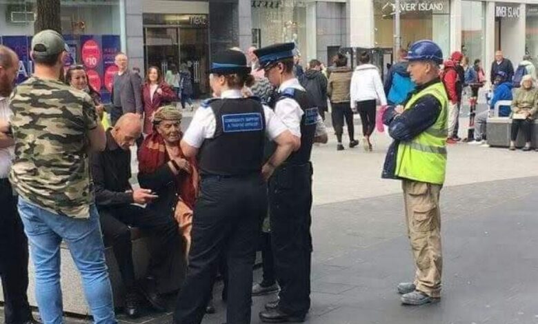الشرطة البريطانية تلقي القبض على مسن يمني في شوارع مدينة ليفربول
