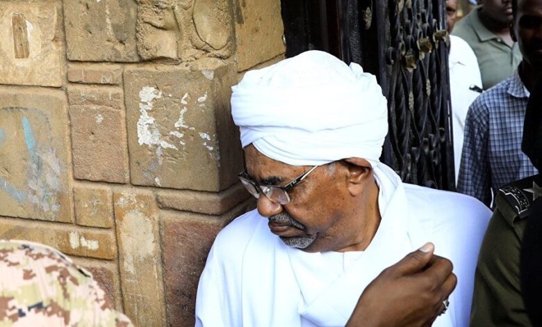 مفاجأة... النيابة السودانية تطلب البشير والسجن يقول إنه ليس نزيلا