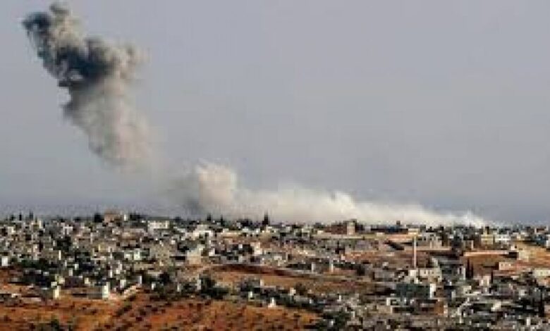 المرصد السوري: ضربات جوية على مناطق قرب آليات تركية في إدلب