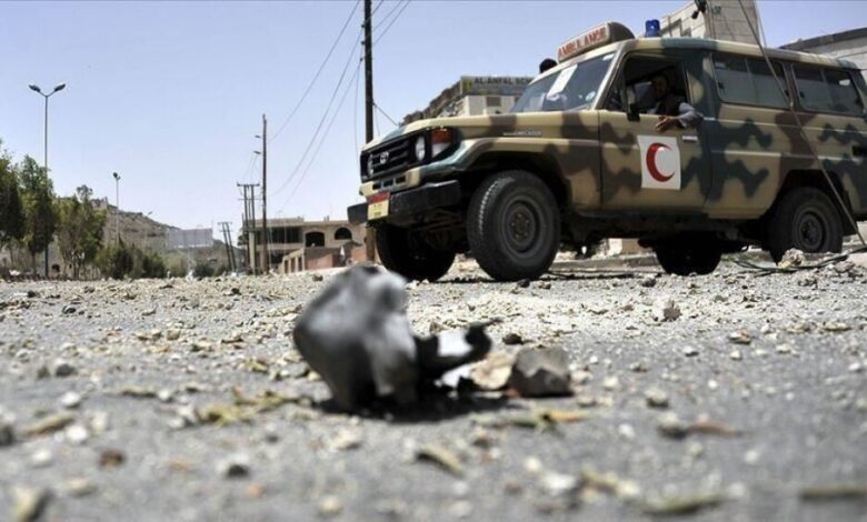 طيران التحالف يقتل 7 مدنيين في عمران
