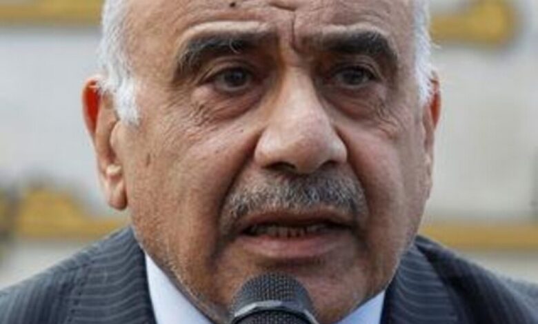 العراق يقول إنه يتخذ "إجراءات" بشأن دخول قوات أمريكية قادمة من سوريا