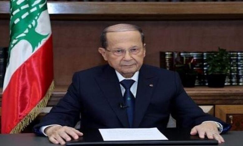 الرئاسة اللبنانية تؤجل مشاورات تكليف رئيس وزراء جديد أسبوعا