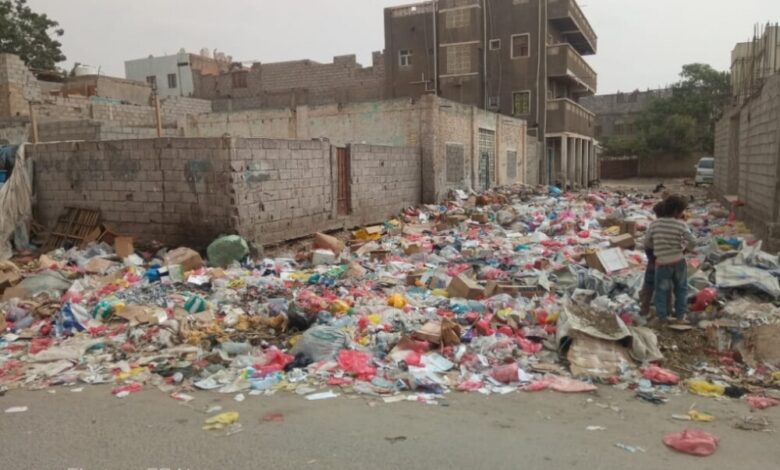 في ظل غياب تام للسلطة : مدينة "جعار" مكباً للقمامات ..!!