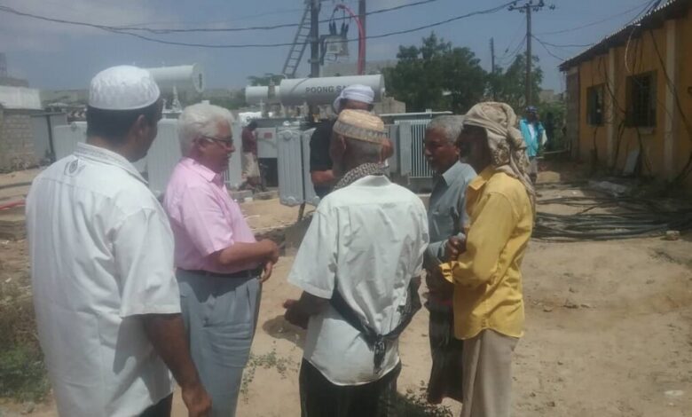 فريق من وزارة الكهرباء يتفقد على سير العمل في محطة التوليد الجديدة بأحور