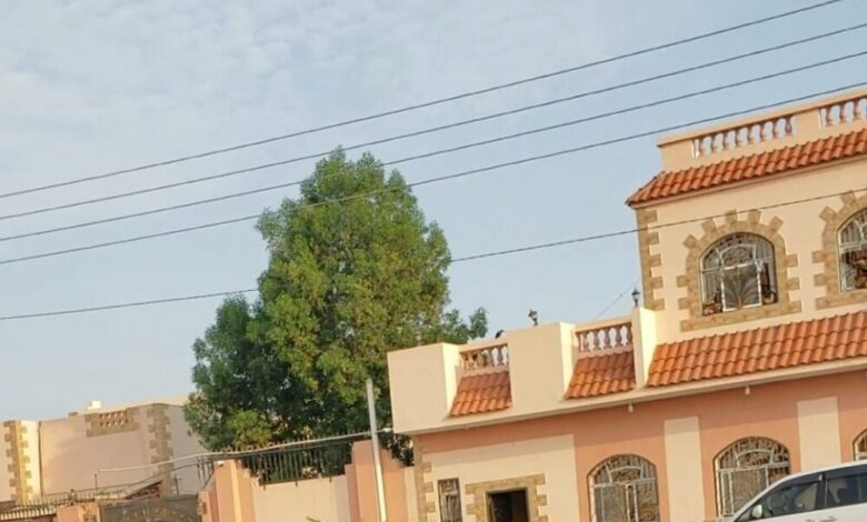 هجوم مسلح يستهدف منزل شيخ قبلي في عدن