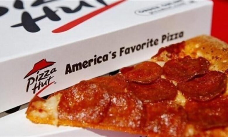 مطاعم "بيتزا هات" تعلن إفلاسها فى الولايات المتحدة الأمريكية