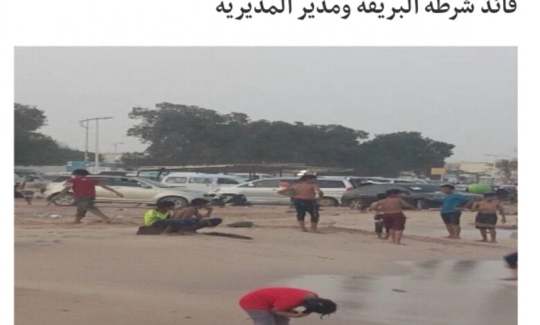 استجابه لما نشرته " عدن الغد " ، شرطة البريقة تمنع السيارات من النزول الى شاطىء كود النمر