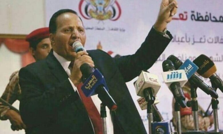 مستشار رئيس الجمهورية يدعو زعيم جماعة الحوثي إلى "السلام"