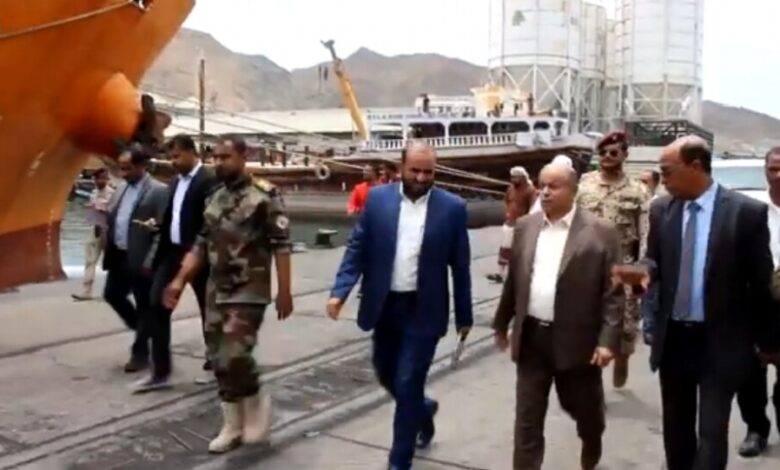 نائب رئيس الوزراء "الخنبشي" يطلع على اوضاع مؤسسة موانئ البحر العربي اليمنية