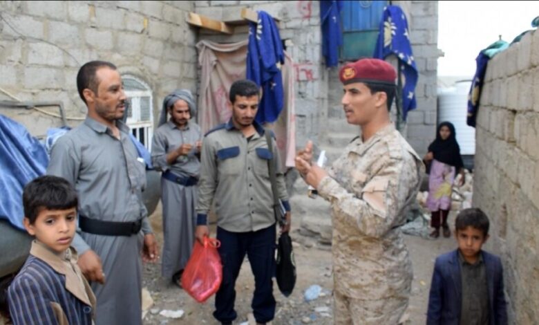 حكومة شباب واطفال اليمن تتفقد أسرة الشهيد الحيمي بمحافظة مأرب