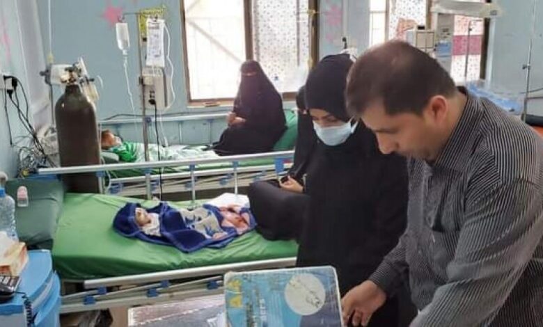 وكيل محافظة تعز للشؤون الصحية تطلع على احتياجات المستشفى اليمني السويدي وتزور مركز الأمل للأورام