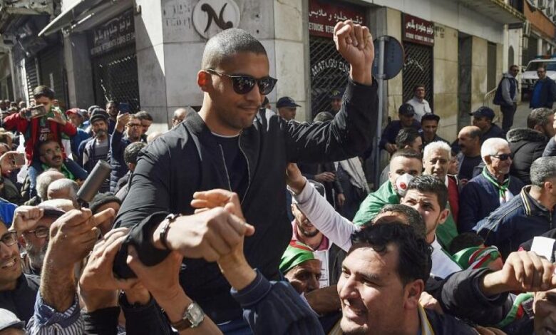 محكمة جزائرية تقضي بسجن الصحافي خالد درارني ثلاث سنوات