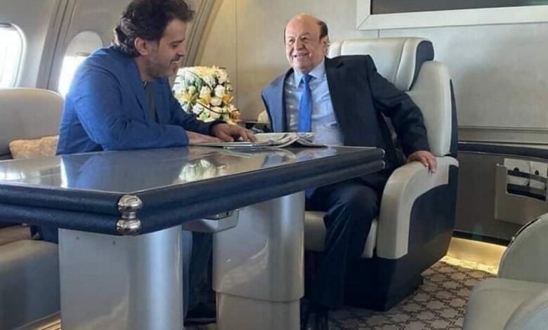 صورة جديدة للرئيس هادي ونجله ناصر.. اين التقطت؟