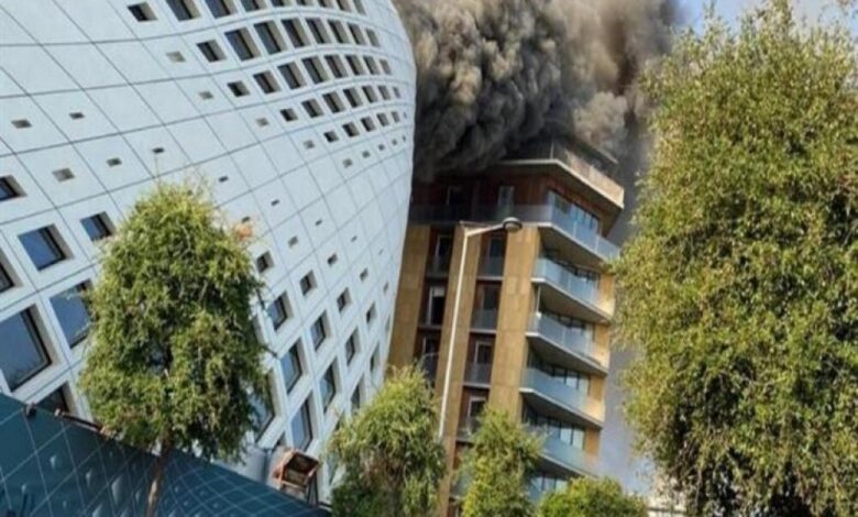 "شيء غريب".. حريق آخر في بيروت يثير فزع السكان الساخطين