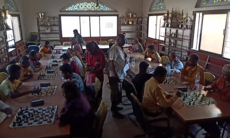 انطلاق بطولة الشطرنج ضمن الانشطة المصاحبة لبطولة صاحب السمو محمد بن زايد  بأبين