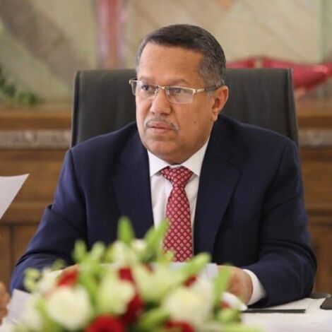 رئيس مجلس الشورى يعزي في وفاة المناضل حسين سالم بارباع