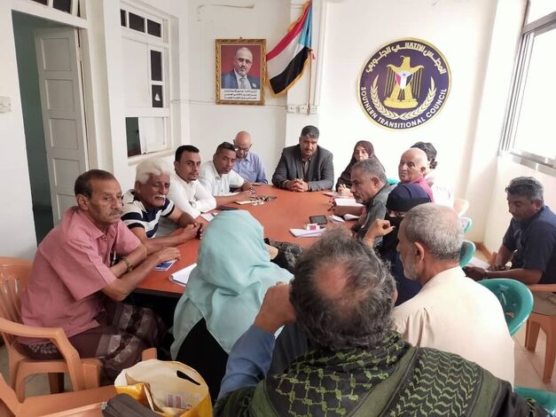نزار هيثم يدشن برنامج لقاءاته مع الهيئات التنفيذية للانتقالي في مديريات عدن